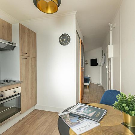 Le Neo - Studio Chic Avec Sa Cour Privative Et Fibre 베르주라크 외부 사진