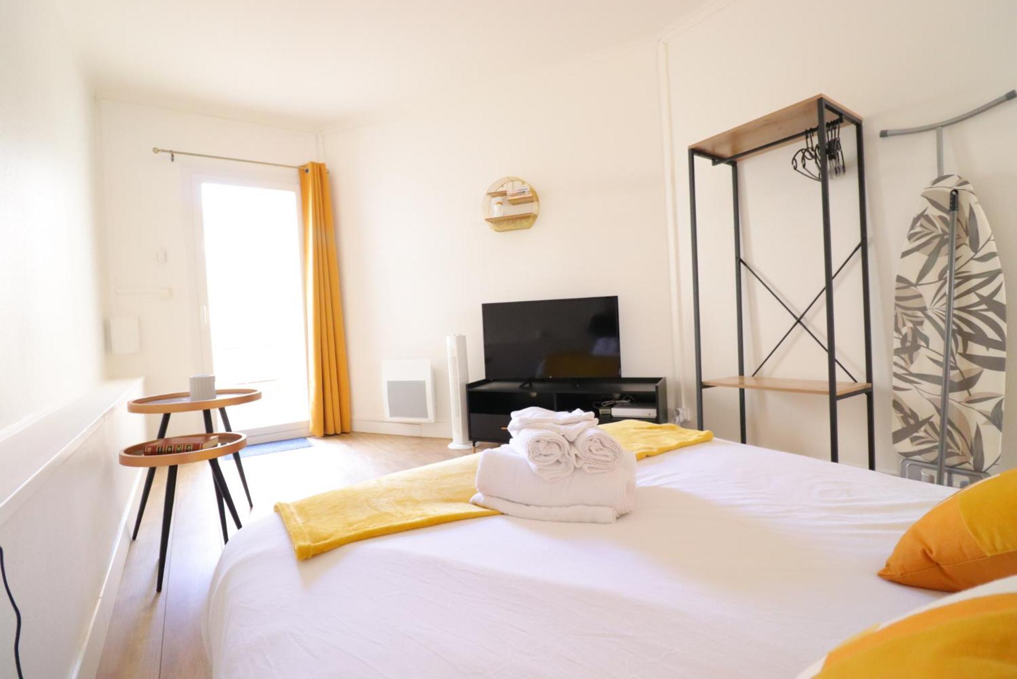 Le Neo - Studio Chic Avec Sa Cour Privative Et Fibre 베르주라크 객실 사진