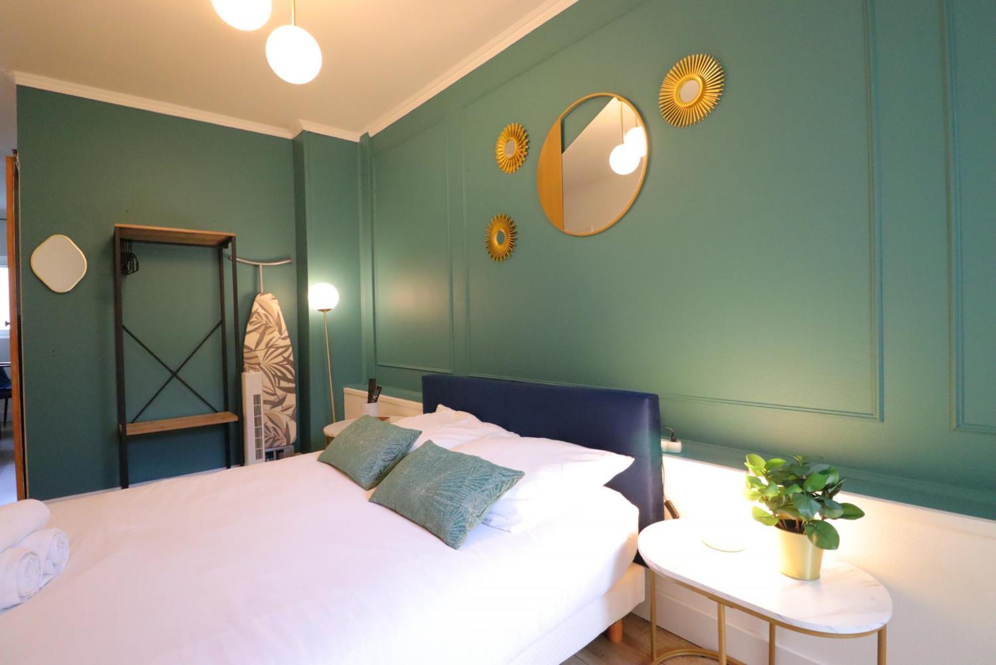 Le Neo - Studio Chic Avec Sa Cour Privative Et Fibre 베르주라크 외부 사진
