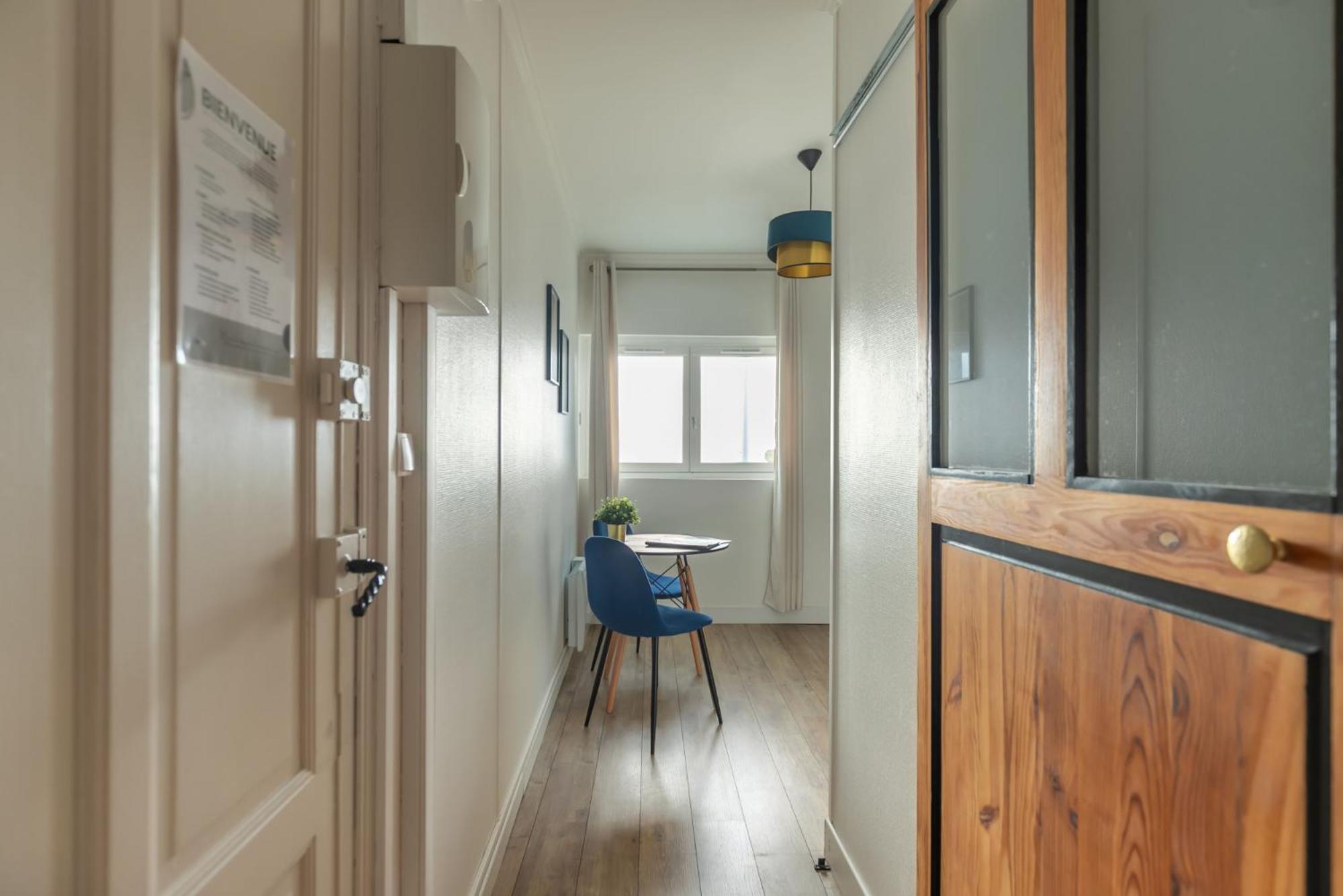 Le Neo - Studio Chic Avec Sa Cour Privative Et Fibre 베르주라크 외부 사진